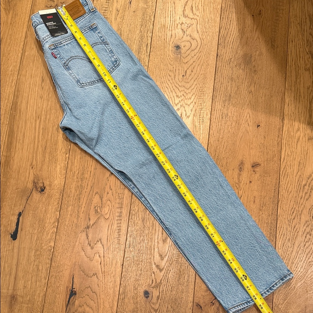 Levi's Wedgie Straight Women's Jeans - Picture 6 of 6